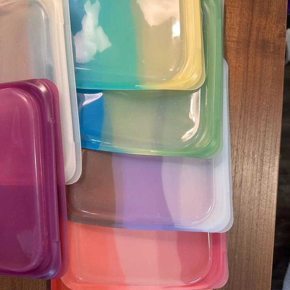 Reusable Silicone Storage Bags - Multi-Color Set - Picture 2 of 4